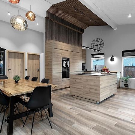 The Lava Bowl Apartment กรินดาวิก ภายนอก รูปภาพ
