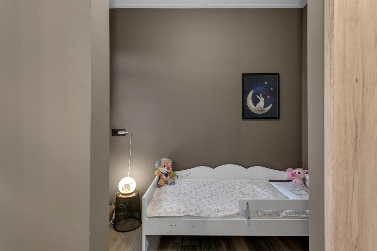 The Lava Bowl Apartment กรินดาวิก ภายนอก รูปภาพ
