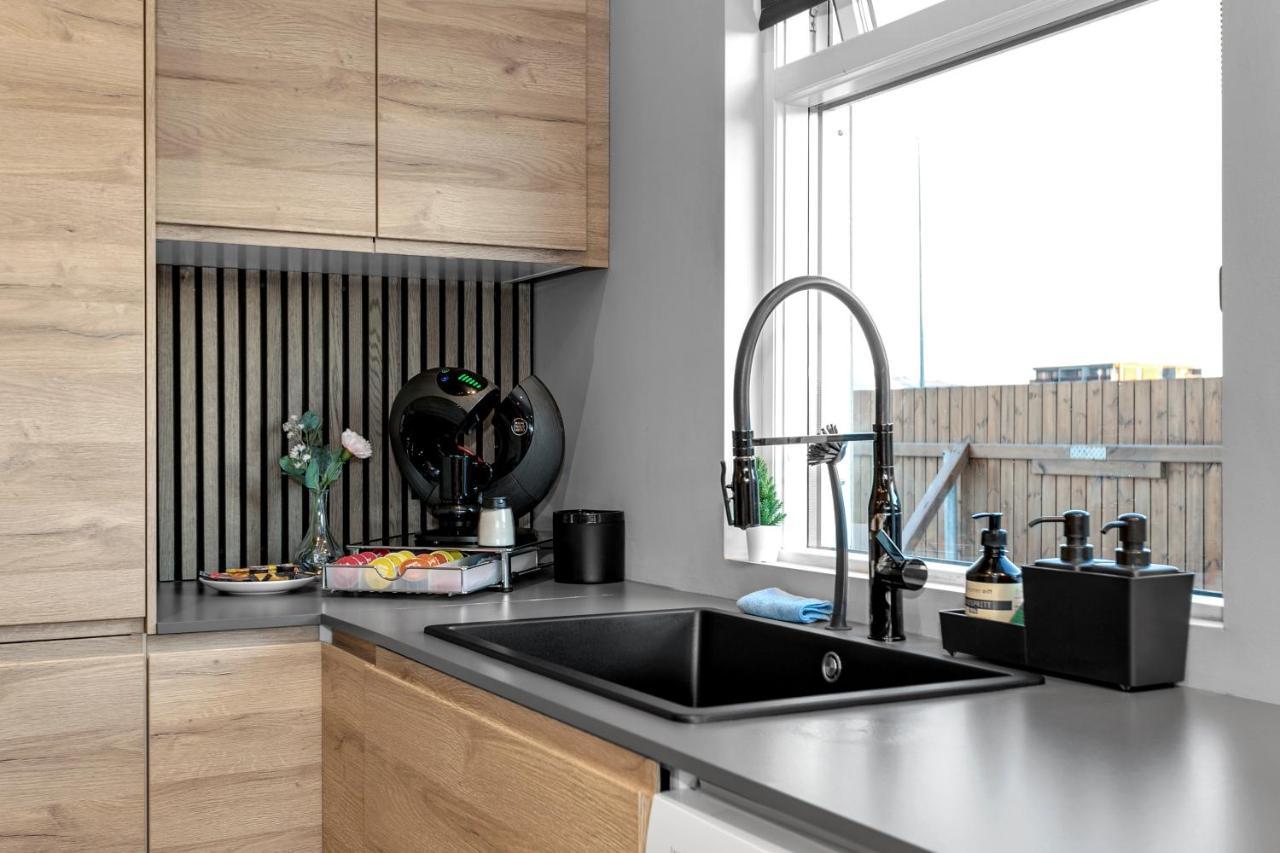 The Lava Bowl Apartment กรินดาวิก ภายนอก รูปภาพ