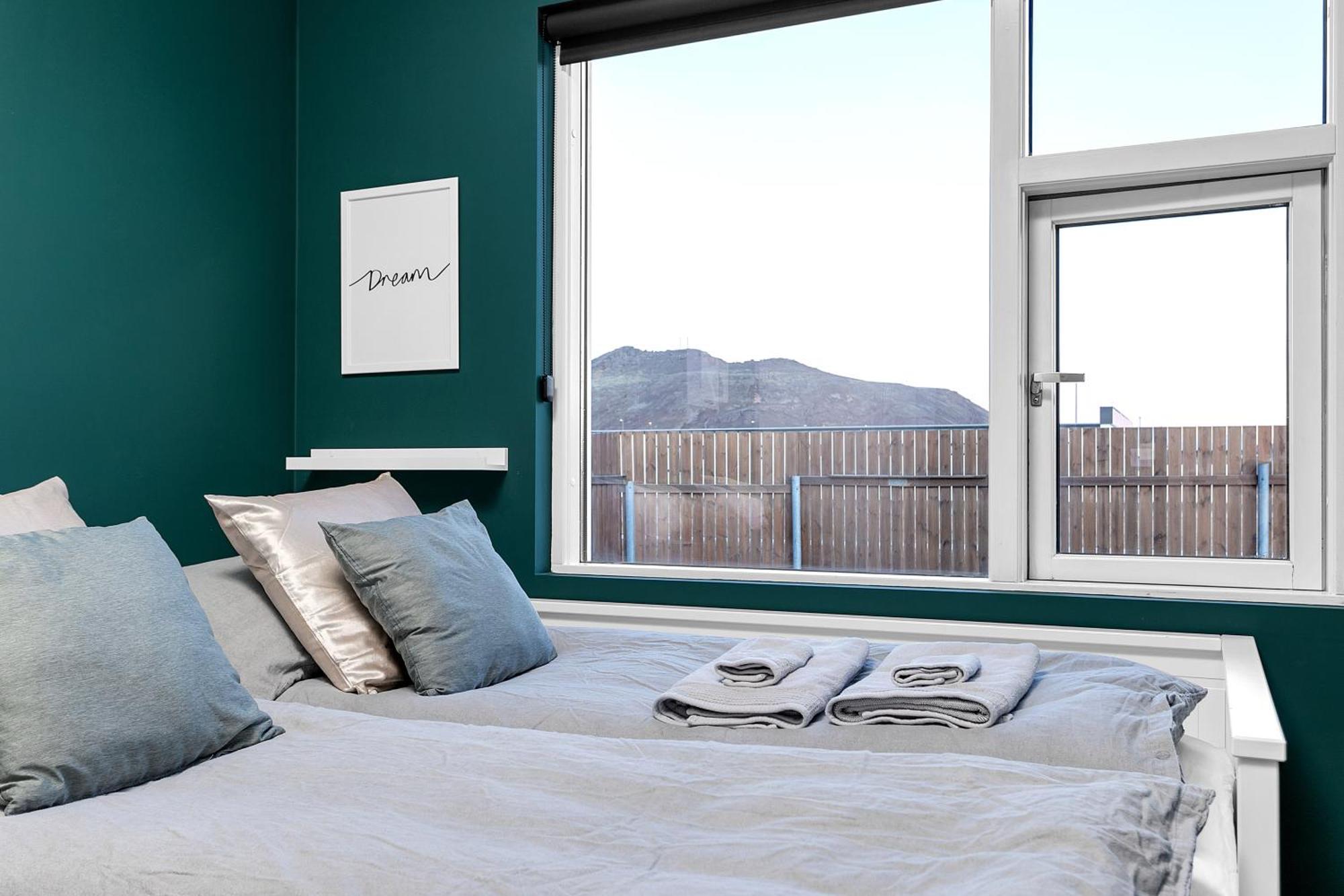 The Lava Bowl Apartment กรินดาวิก ภายนอก รูปภาพ
