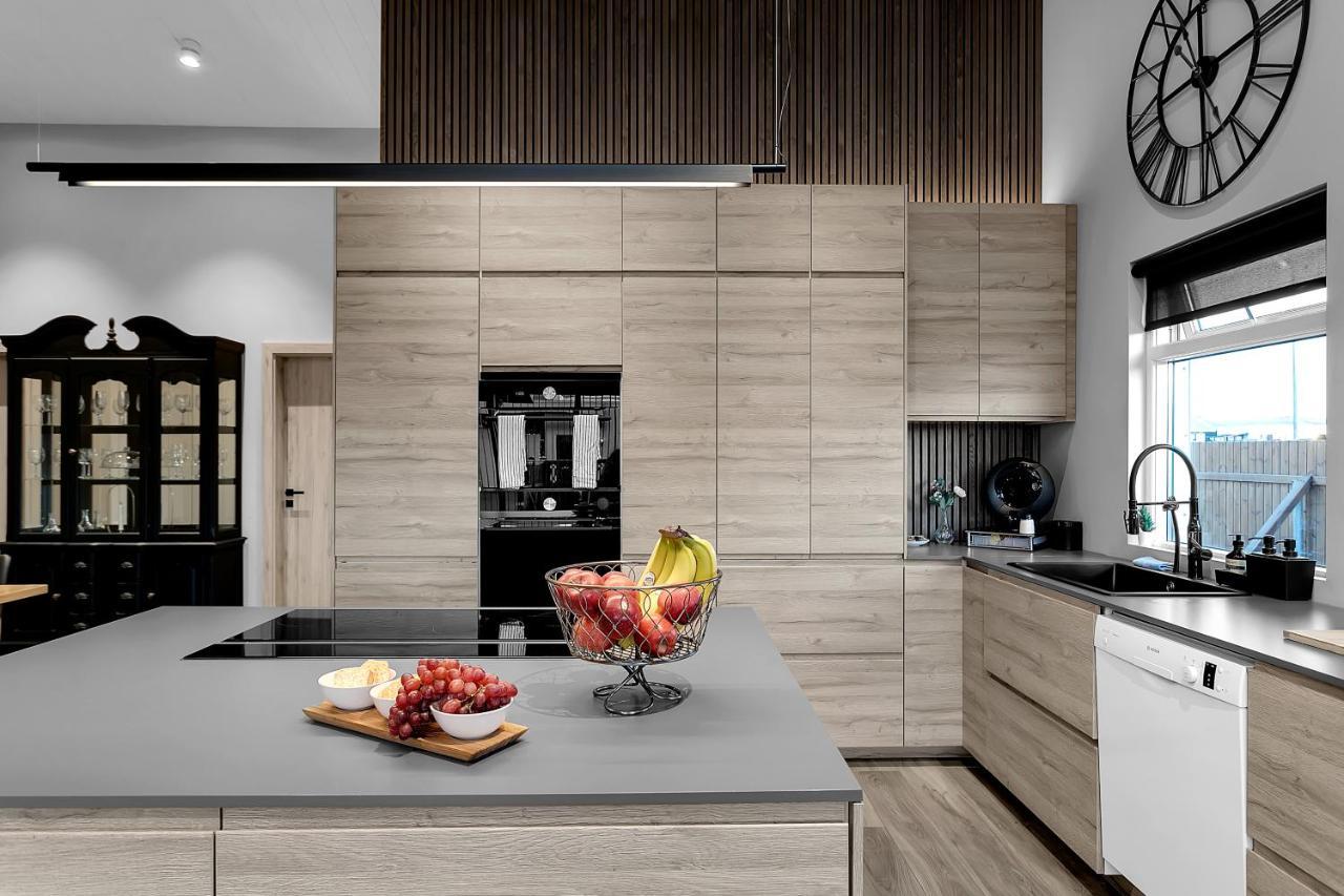 The Lava Bowl Apartment กรินดาวิก ภายนอก รูปภาพ